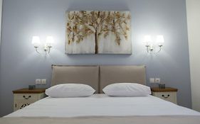 Elegant 2Bd Apartment In The Heart Of Athens